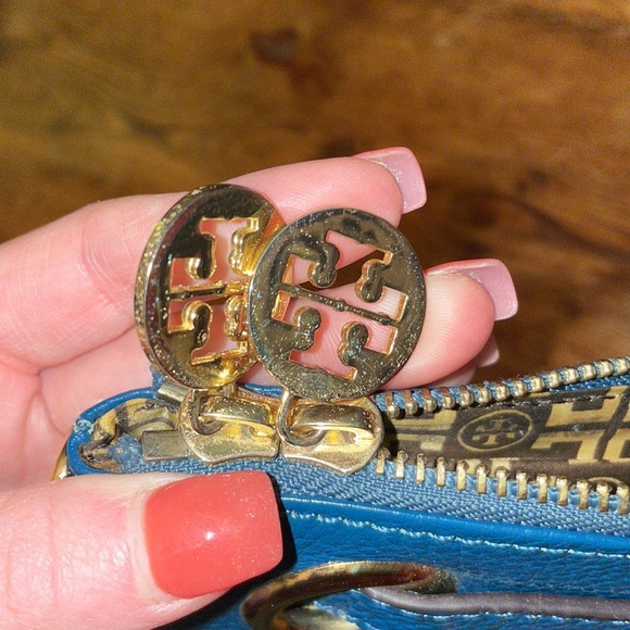 Tory Burch Blue Small Bag - Picture 10 of 11